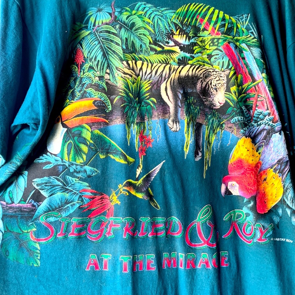 Vintage Siegfried & Roy At The Mirage teal shirt